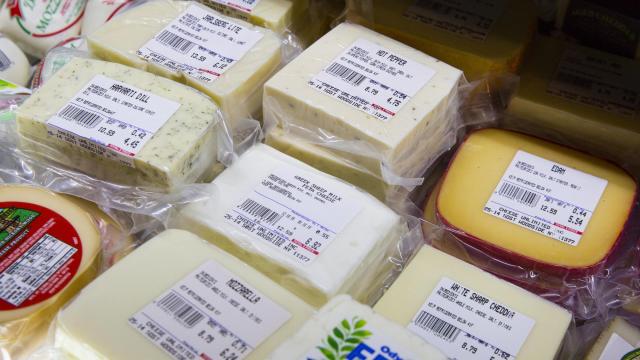 Department of Agriculture: Americans need to eat more cheese