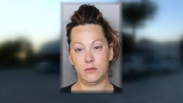 Fla. mom leaves kids locked in car while she drinks at dive bar