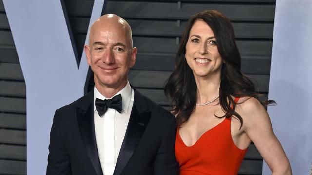 It's finalized: Amazon's Jeff Bezos and wife MacKenzie are divorced