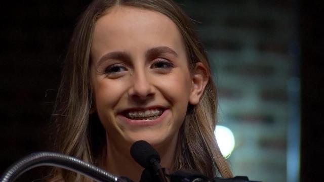 Teen can sing national anthems in 41 languages