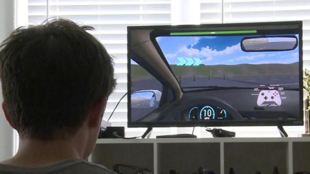 Video game combats '100 deadliest days' for teens