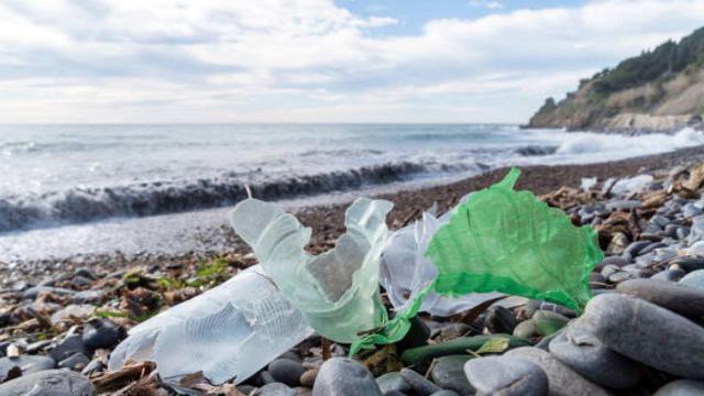 Canada to ban single-use plastic by 2021