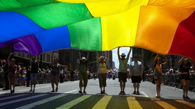 NC residents oppose K-3 sexual orientation teaching but also want to protect students questioning gender and sexuality, WRAL News poll shows