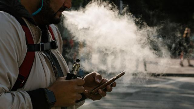 Just stop: Vaping and e-cigarettes causing lung disease across the US, CDC warns