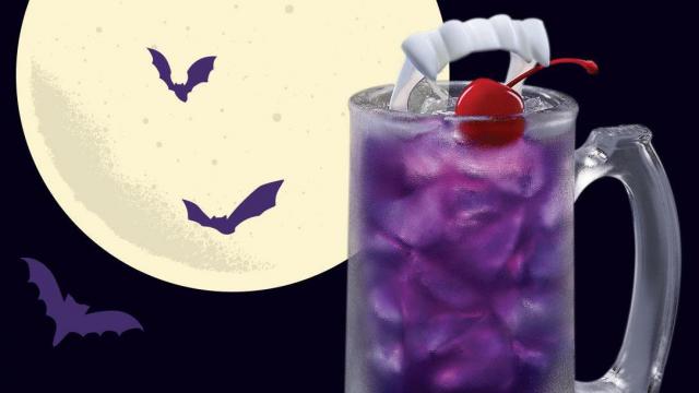 Applebee's: Vampire rum drink only $1 in October