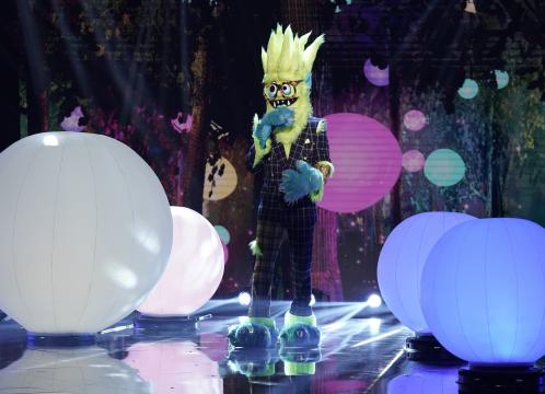 THE MASKED SINGER: Thingamajig in the “Once Upon a Mask” episode of THE MASKED SINGER airing Wednesday, Oct. 16 (8:00-9:01 PM ET/PT) on FOX.  © 2019 FOX MEDIA LLC. CR: Michael Becker / FOX.