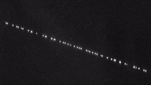 String of SpaceX StarLink satellites provides awesome sight