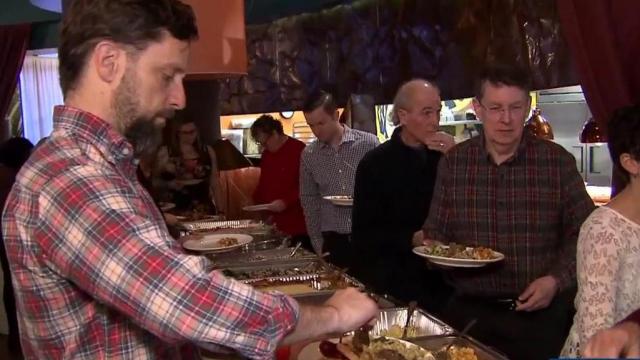 More than 600 enjoy event billed as largest meatless Thanksgiving in country