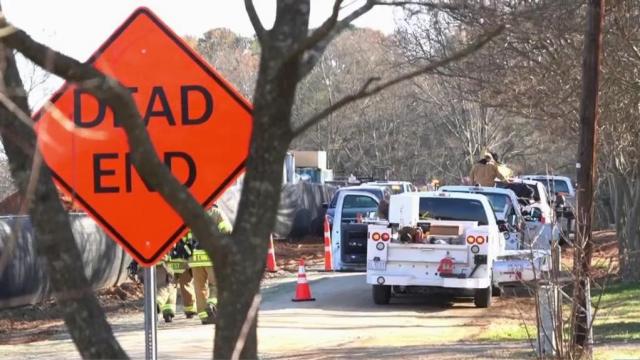 Gas leak forces four families to evacuate neighborhood