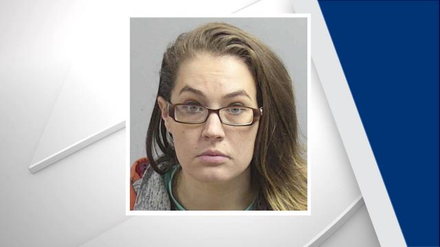 Goldsboro woman accused of stealing jewelry to sell at pawn shop