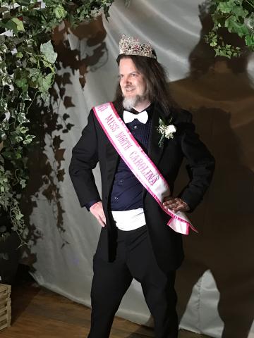 Over the weekend Durham resident Rob Lineberger threw an adult prom. He threw this for all the people who want to 'relove' their high school prom experience. It doesn't matter if it was bad or good, or even if you didn't go. 