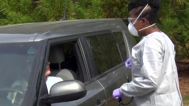 Drive-up virus tests protects providers, patients