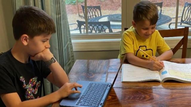 WRAL poll: Parents give online learning during pandemic passing grades