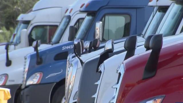 Truckers working hard to keep stores stocked during coronavirus outbreak