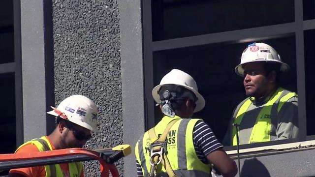 Builders trying to educate construction crews about proper virus protections