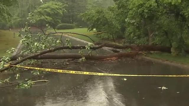 Heavy rain drenches NC, pulling down temperatures