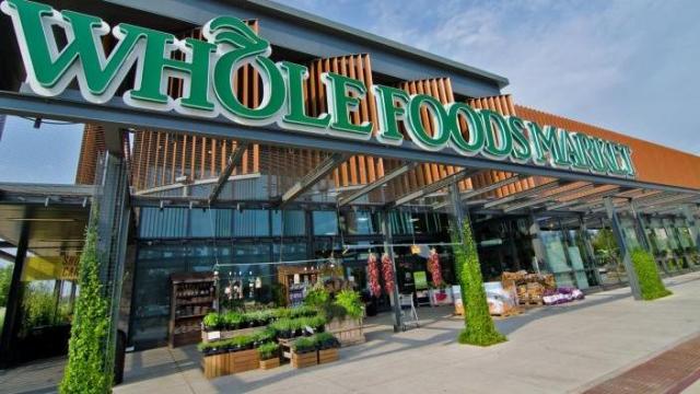 Whole Foods offering free disposable masks to all customers