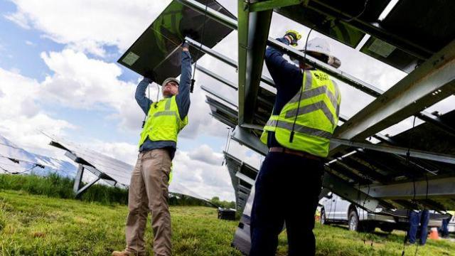 $2.5B investment + 2,500 jobs head to Georgia in solar plant deals