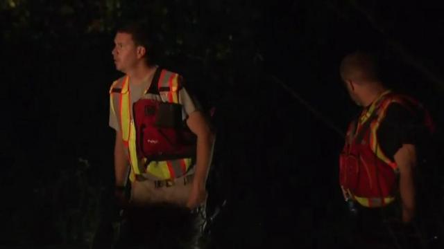 Harnett County rescue crews save people stranded on Cape Fear River