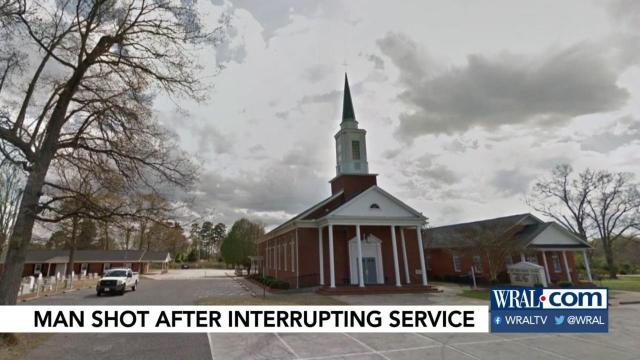 Deputy shoots knife-carrying man who interrupts church service in Union County