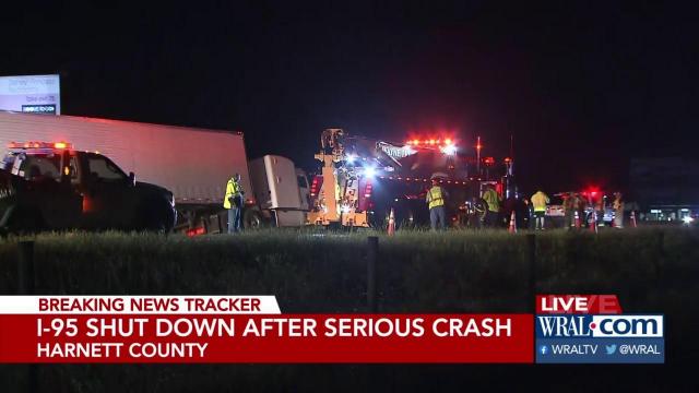 I-95 shut down after serious crash near Dunn