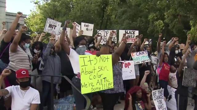 Downtown Raleigh protests end peacefully shortly after 8 p.m. curfew