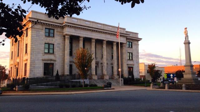Journalists challenge Alamance County ban on media inside courthouse