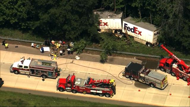 Southbound I-85 closed near Henderson after FedEx tractor-trailer crashes