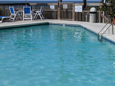 Ocean Isle Inn outdoor pool