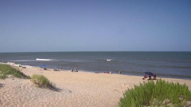 Outer Banks residents prepare for Tropical Storm Isaias 