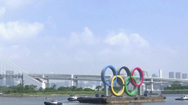 Olympics Rings in Tokyo Bay removed 