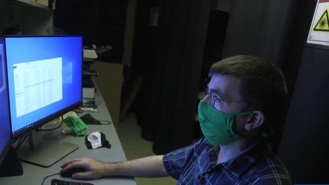 Duke researchers put masks, face coverings to the test