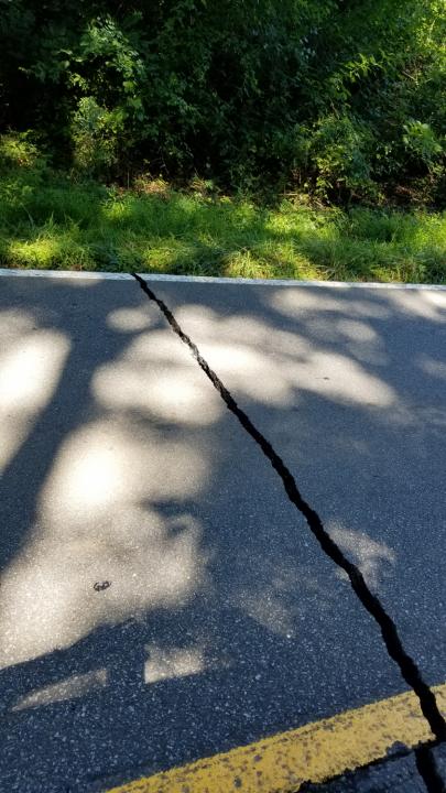 Chestnut Grove Road, Sparta NC about a mile from the quake epicenter.