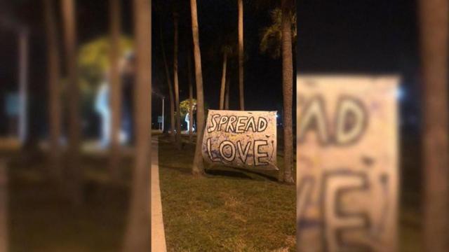 Florida artist sets out to spread love across the country