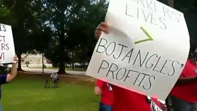 Bojangles employees protest work conditions at Raleigh restaurant