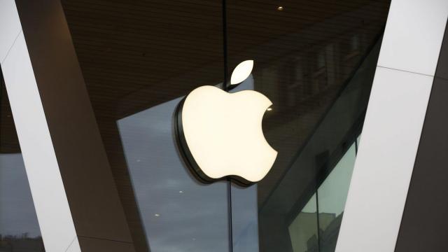Documents detail years of negotiations to get Apple to come to RTP 