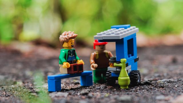 Virtual Fun Roundup: What to do with LEGO minifigure legs, storytimes and more
