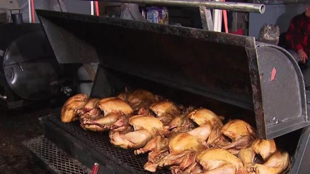 Local food banks ask for help this Thanksgiving