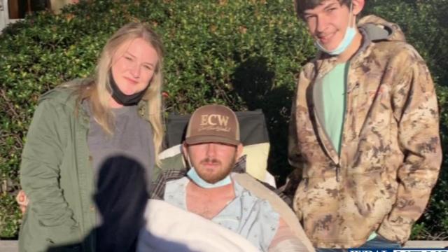 21-year-old trucker recovering after losing his leg on the job 