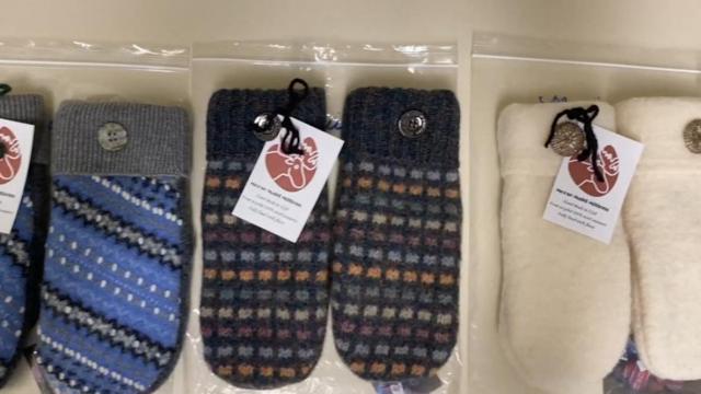 SC woman creates mittens similar to Bernie Sanders inauguration mittens 