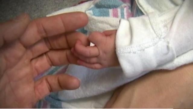 Health experts share warning on homemade baby formula 
