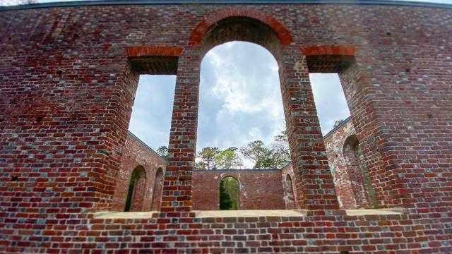 Brunswick Town: Ruins of a Colonial ghost town in North Carolina