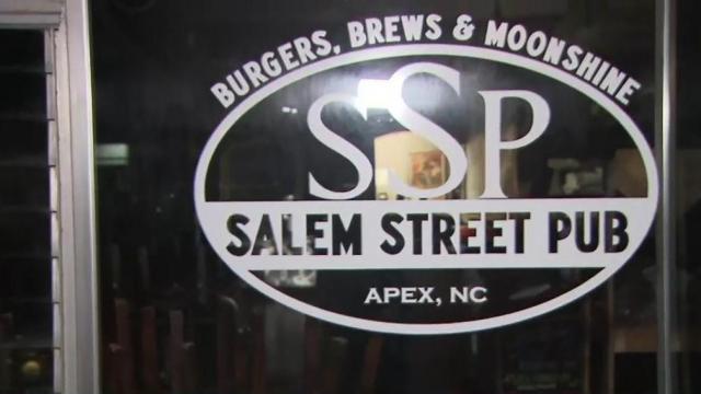 Apex restaurant forced to change operating hours while struggling to find employees