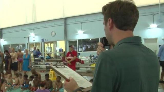 Raleigh kids dive into world's largest swim lesson