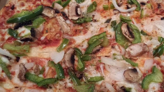 Pieology Pizzeria Coupons: $5 off $25 or $10 off $50 through 7/4