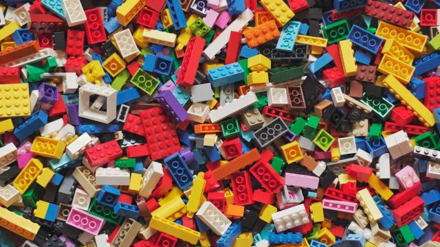 Kids love LEGOs? Check out Marbles LEGO Challenge