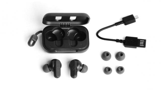 Trampolín esta Brillar Skullcandy True Wireless Earbud & Charging Case only $19.99