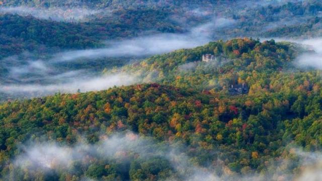 See near-peak color in parts of the NC mountains this weekend