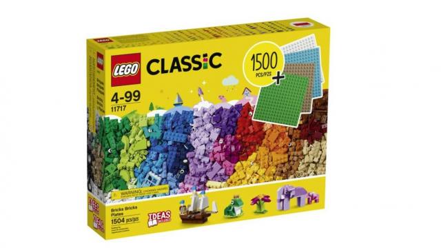 Huge LEGO Classic Bricks 1500 Piece Set only $39.97 (reg. $69.99) at Walmart