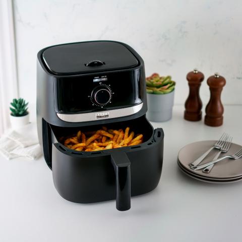 Analog 6 Qt. Air Fryer only $39.99 (reg. $79.99) w/free shipping at Best Buy